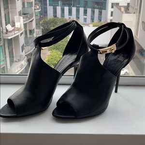 Burberry peep-toe clasp lock heels